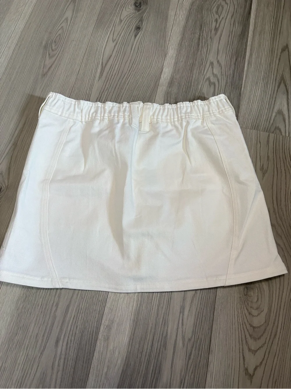 Nike Air Jordan White Cargo Skirt Size Medium